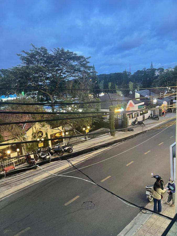 Na Ni Hotel Dalat Luaran gambar