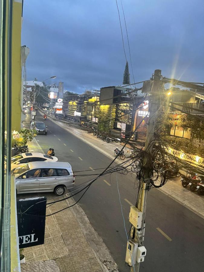 Na Ni Hotel Dalat Luaran gambar