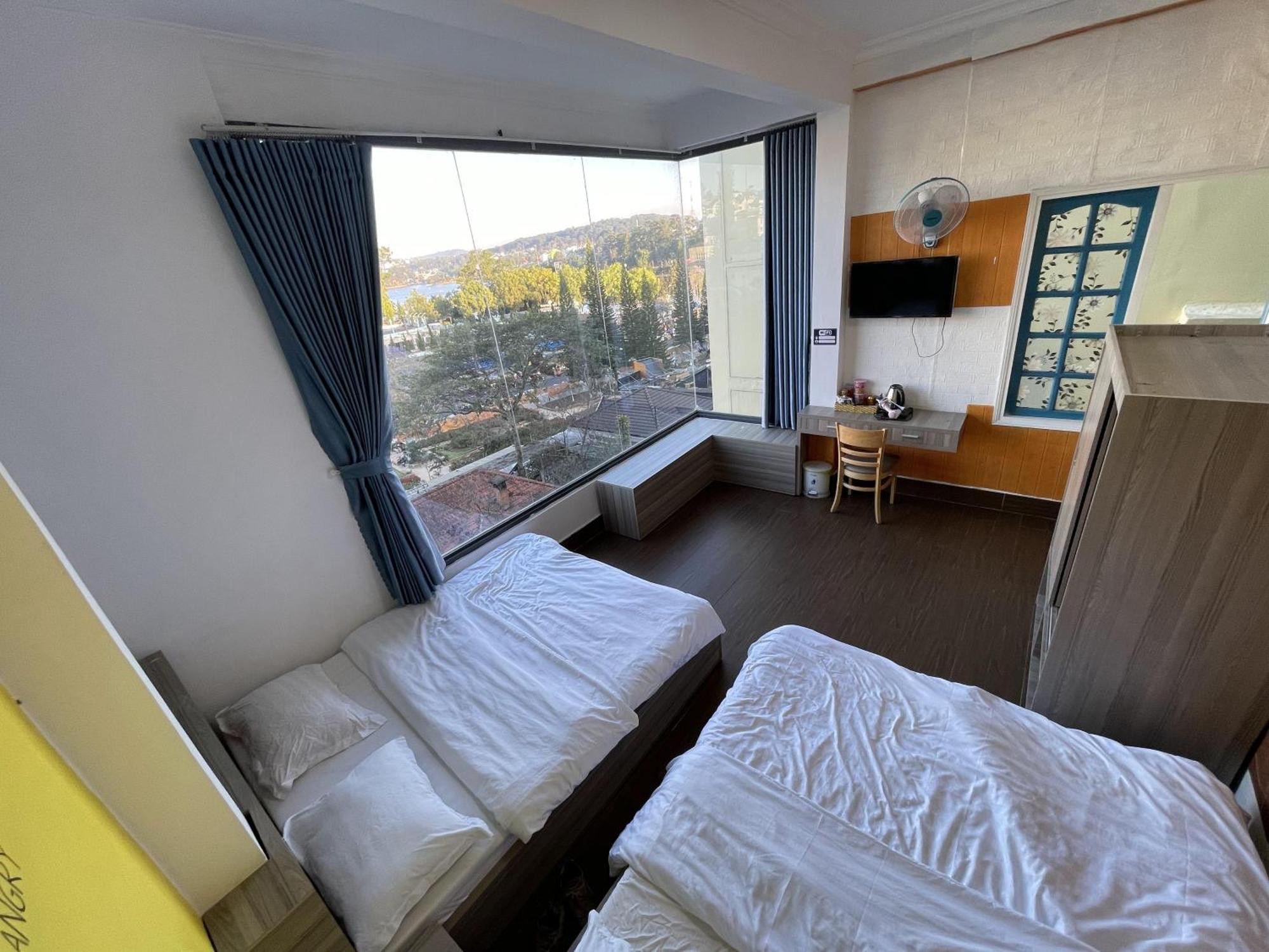 Na Ni Hotel Dalat Luaran gambar